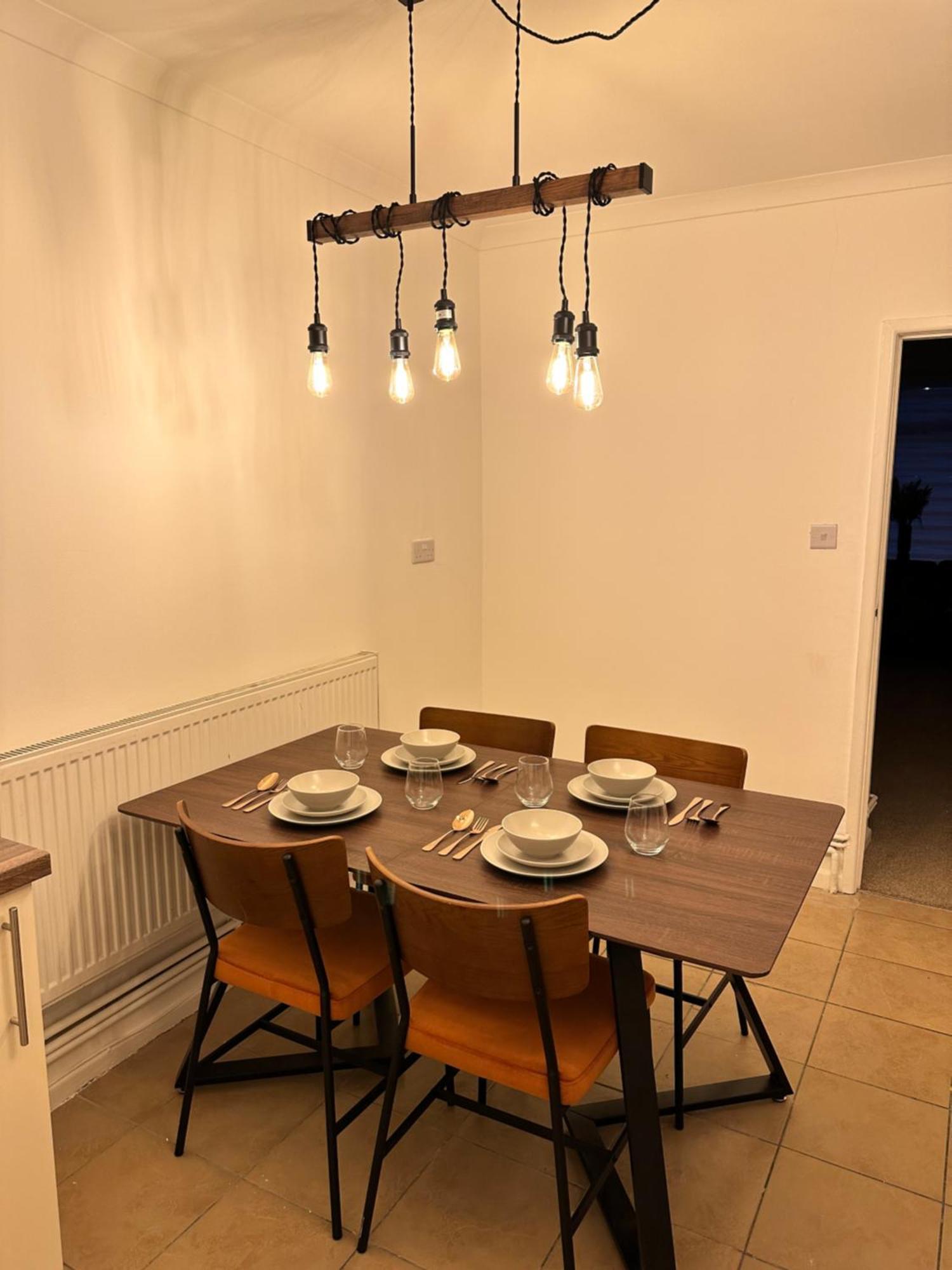 Stylish Miners Cottage, Treorchy, Rhondda Treorky Екстер'єр фото